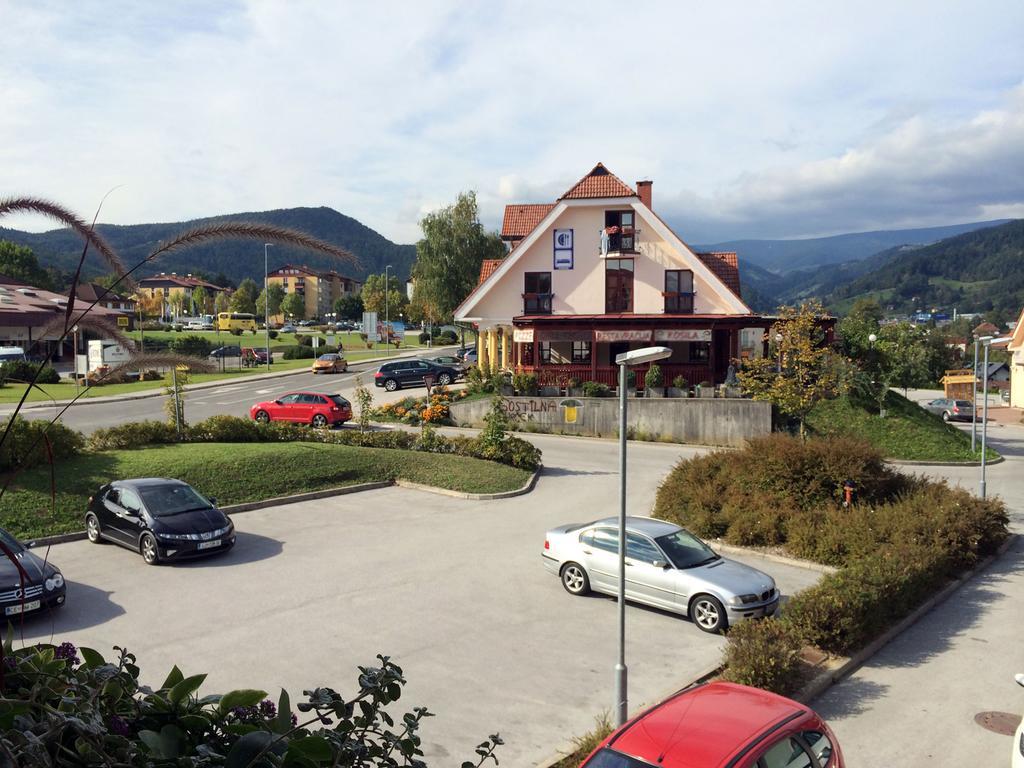 Garni Hotel Zvon Zrece Bagian luar foto