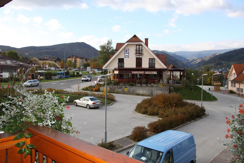 Garni Hotel Zvon Zrece Bagian luar foto