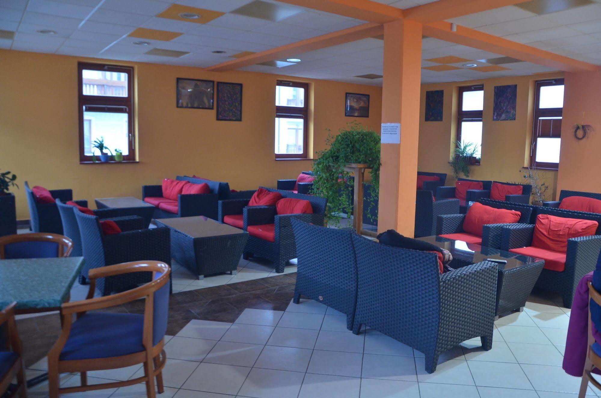 Garni Hotel Zvon Zrece Bagian luar foto