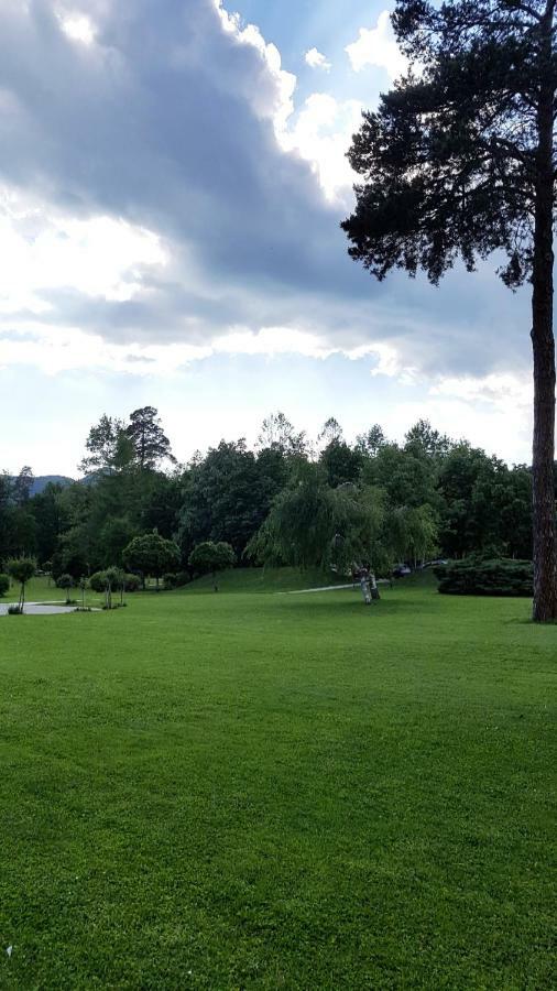 Garni Hotel Zvon Zrece Bagian luar foto